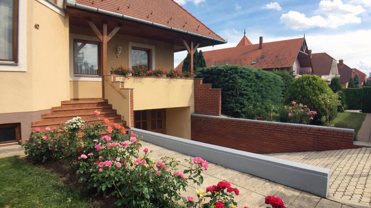 Hevizquelle Apartments Экстерьер фото